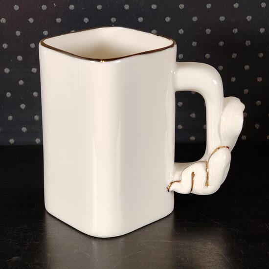 Kvadrātkrūze ar čūsku