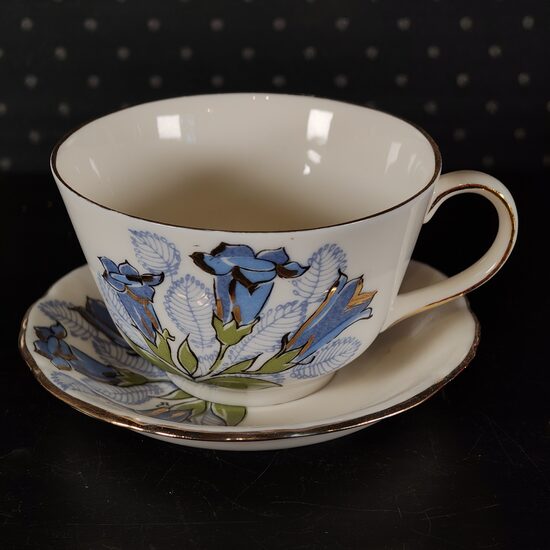 Tasīte ar ziliem zvaniņiem 180ml