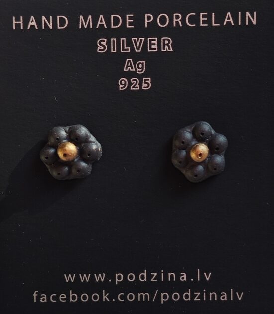 Puķīšauskari melni matēti ar zeltu