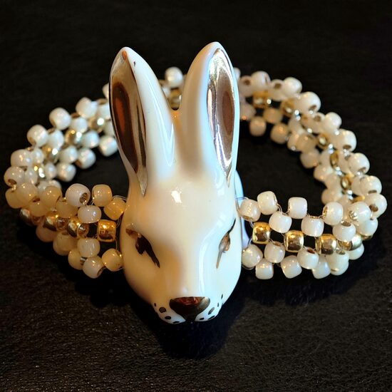 Rokassprādze Zaķis maigi dzeltens