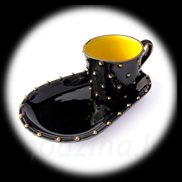 Melna espresso tasīte